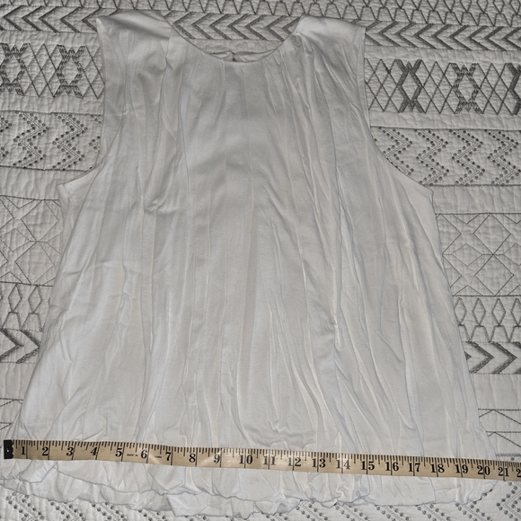 Madewell Elegant White Bubble Sleeveless Top Sz M - Picture 4 of 6
